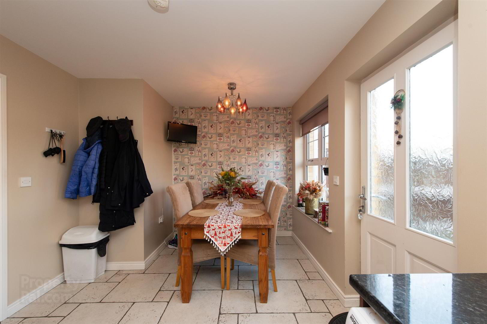 6 Woodvale Green 8 of 18