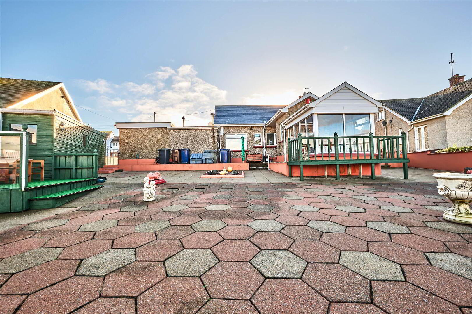 25 Millbank Avenue 31 of 47