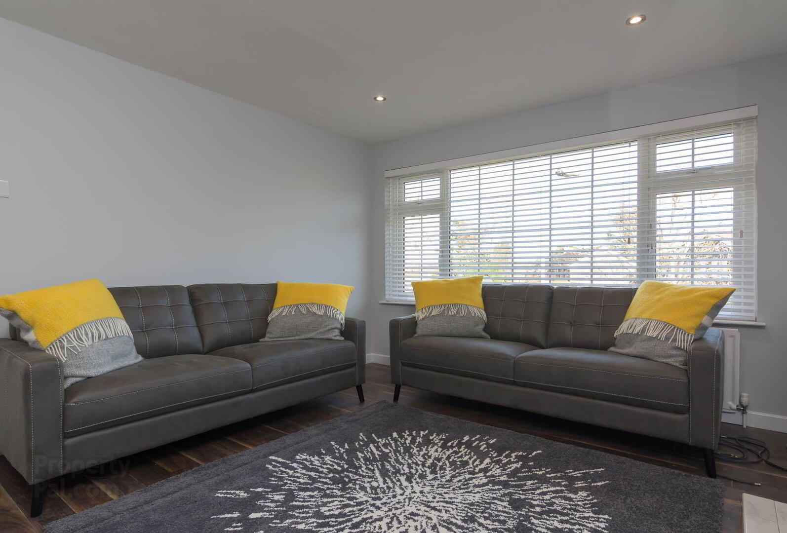3 Deramore Court, 77 Deramore Park South 4 of 11