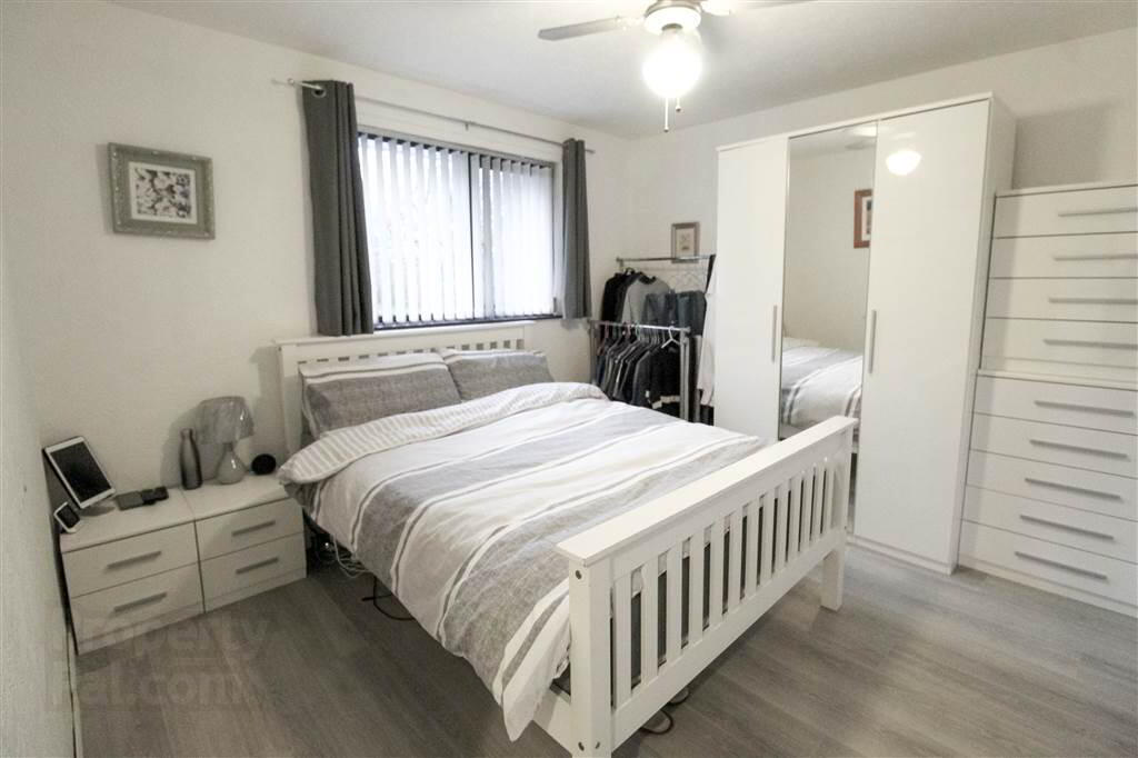 107 Craigleith Drive 14 of 20