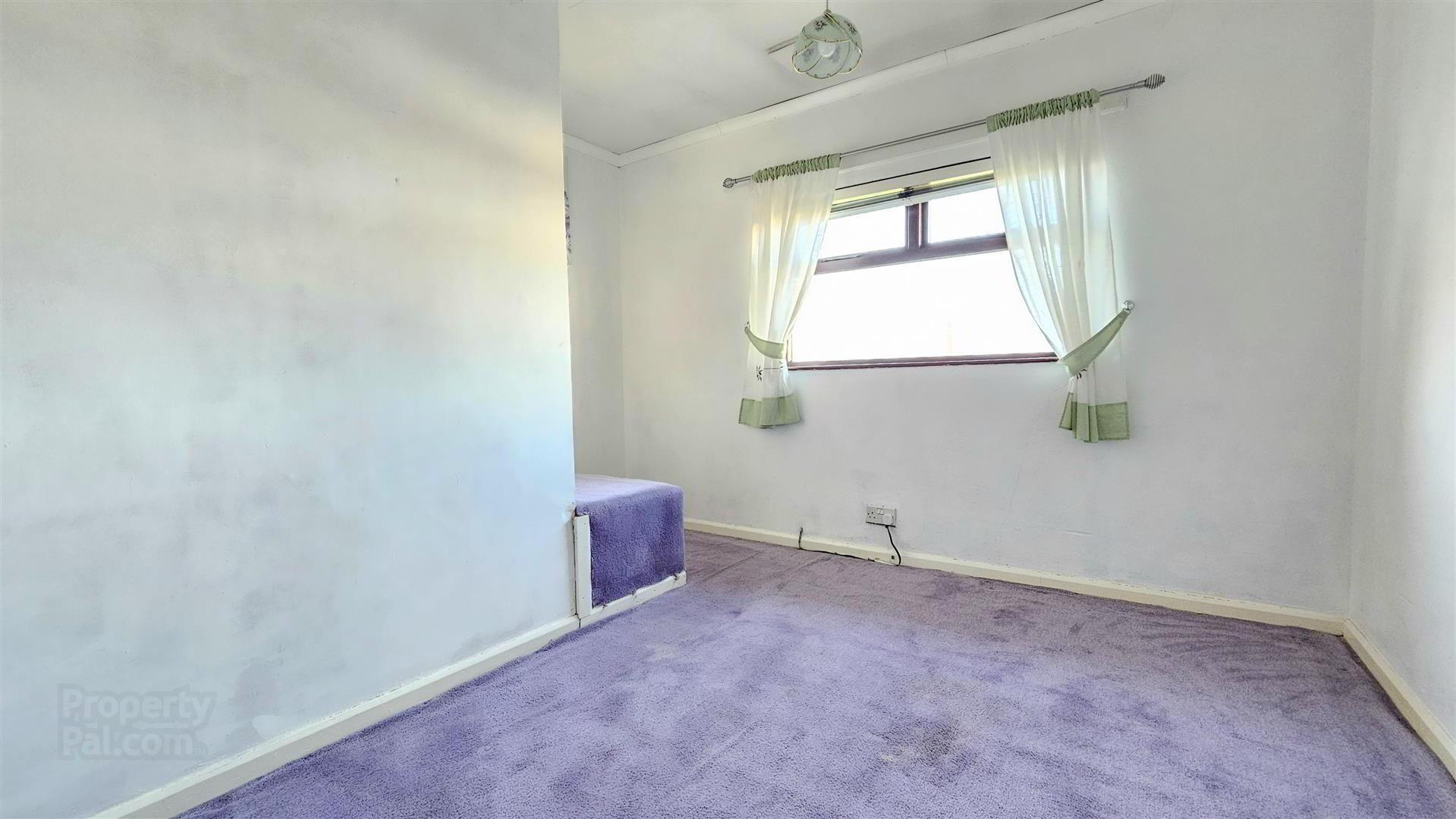 41 Coronation Road 11 of 15