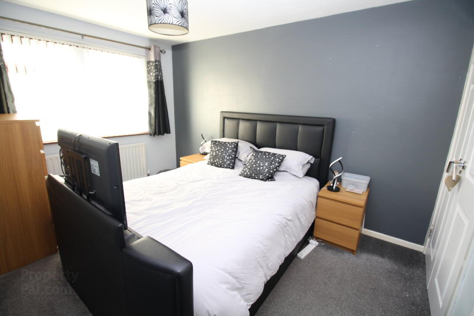 9 Castleburn Avenue 9 of 13
