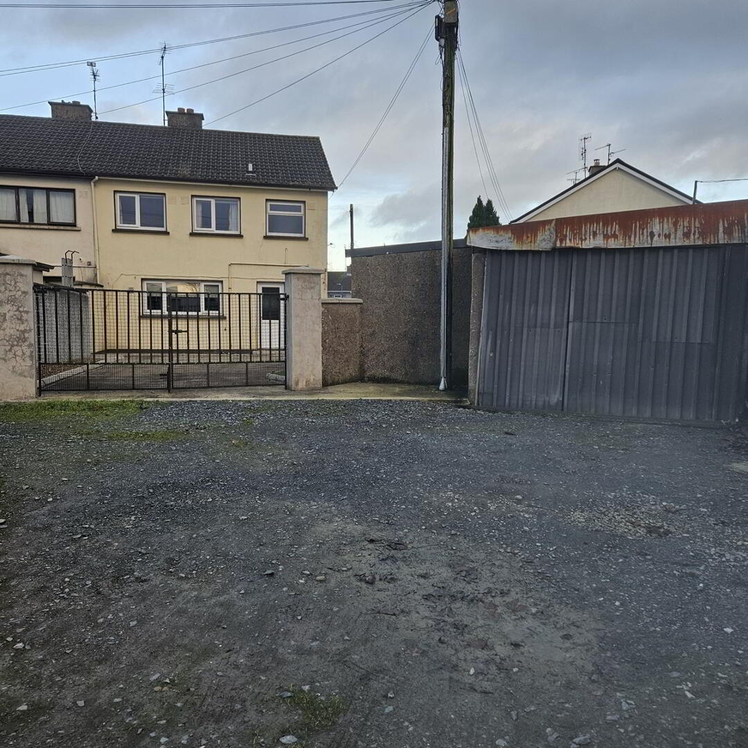 21 Highfield Close 5 of 20