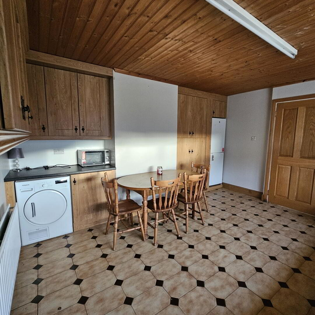 21 Highfield Close 10 of 20