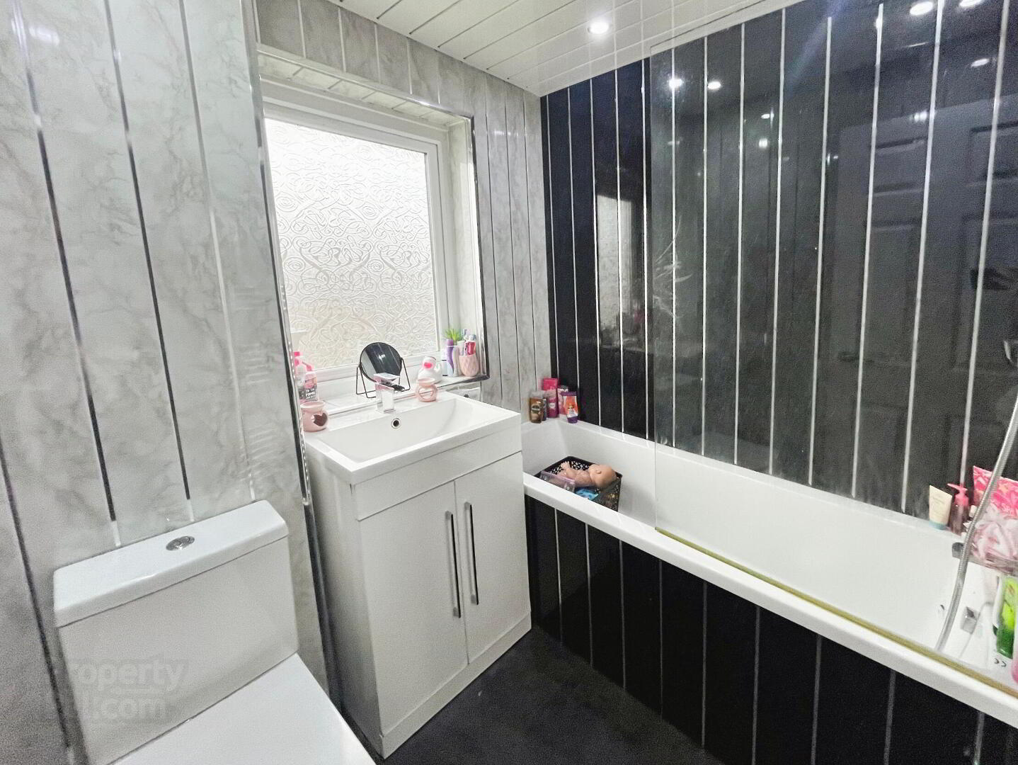 165 Avonmore Park 10 of 11
