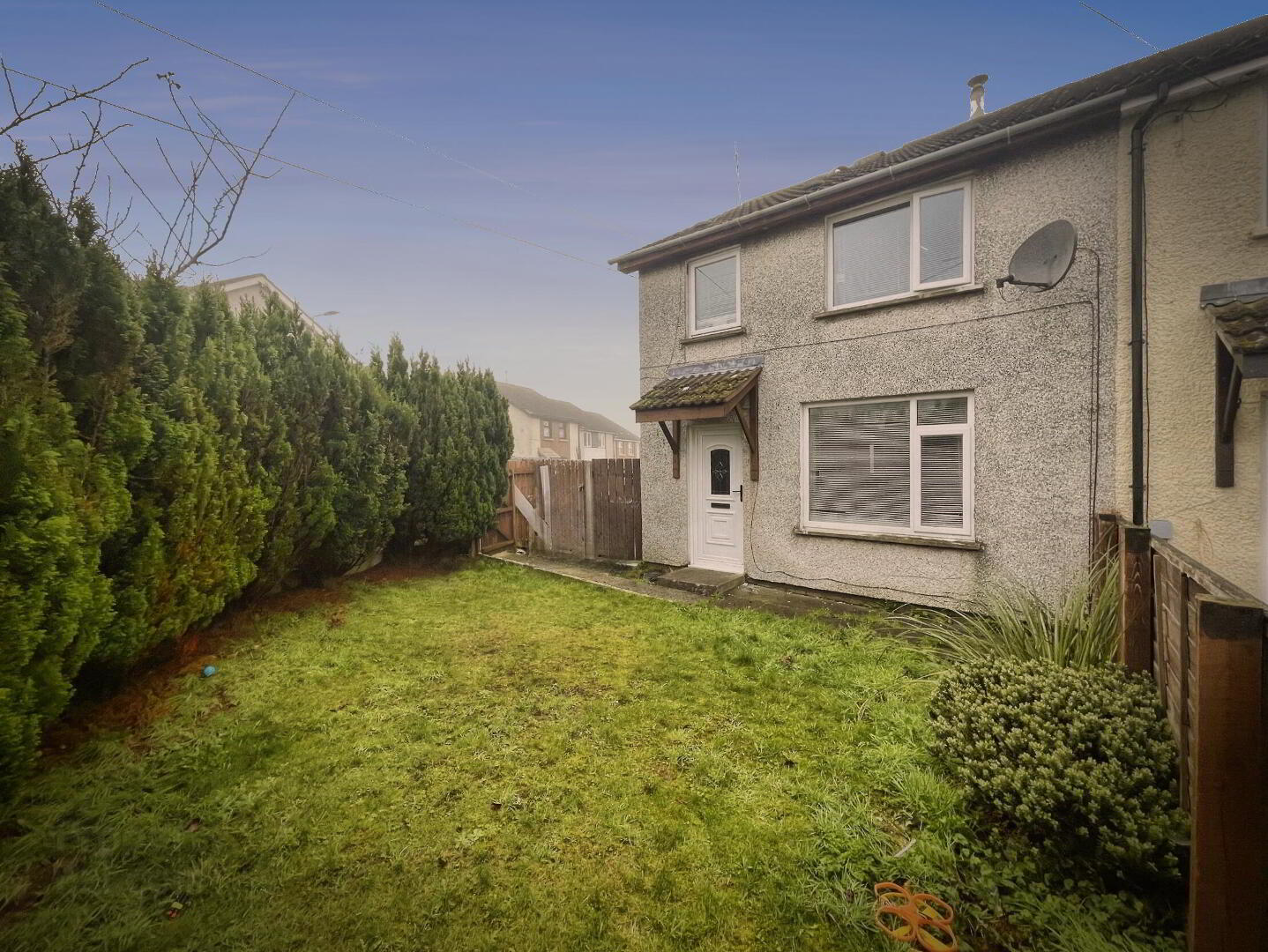 165 Avonmore Park 1 of 11