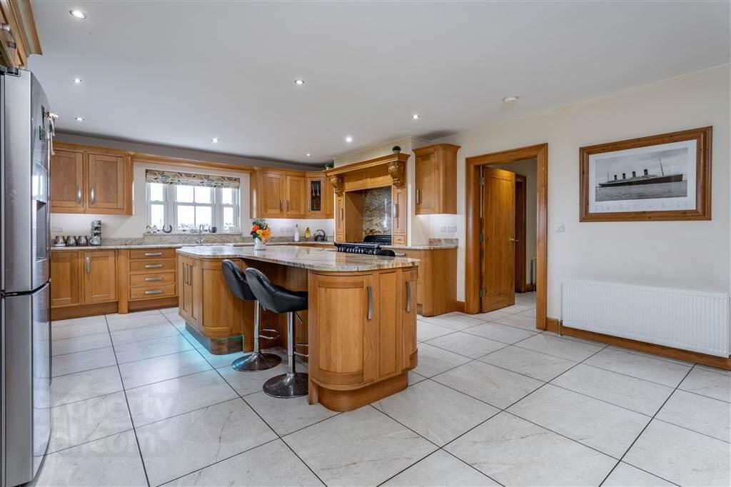 16a Burnside Road 11 of 48