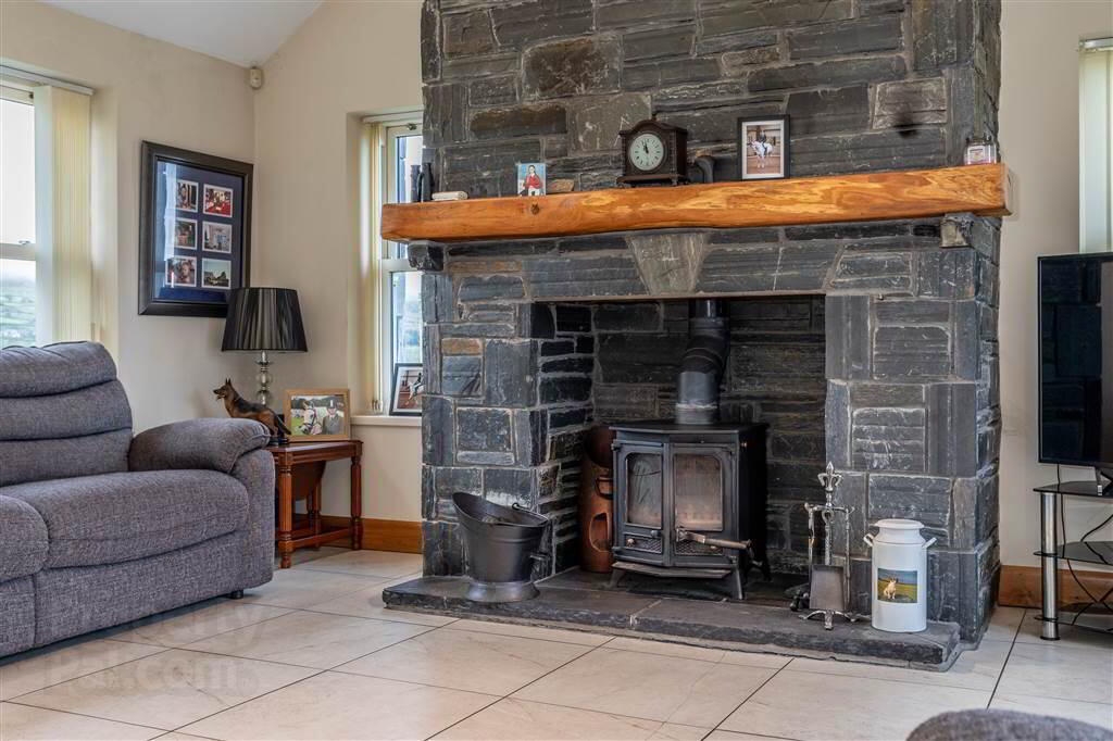 16a Burnside Road 17 of 48