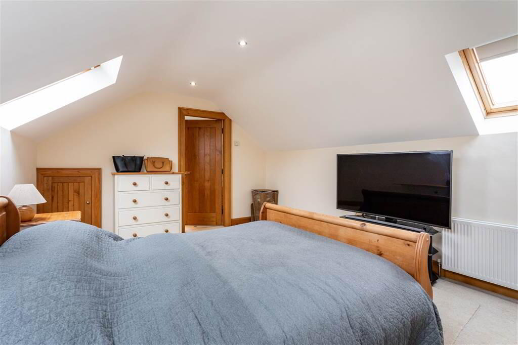 16a Burnside Road 34 of 48