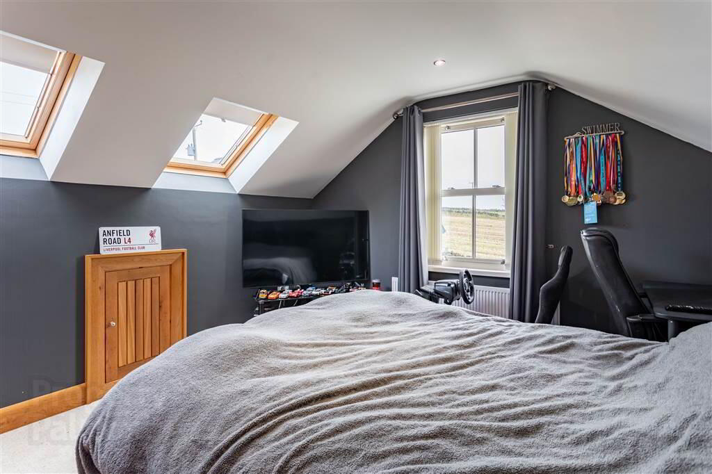 16a Burnside Road 40 of 48