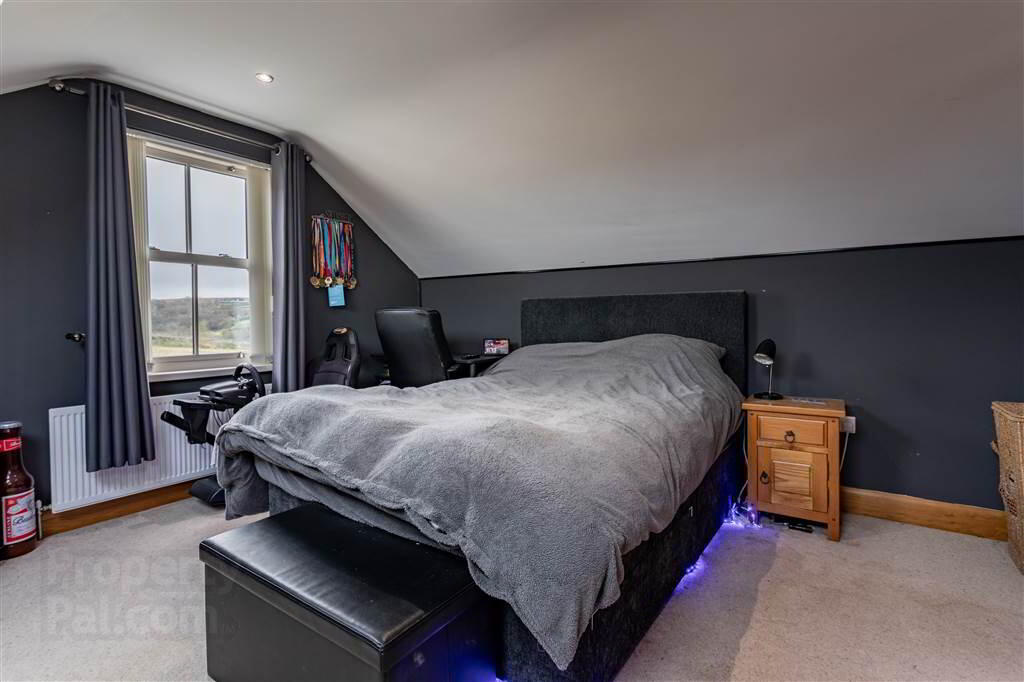 16a Burnside Road 39 of 48