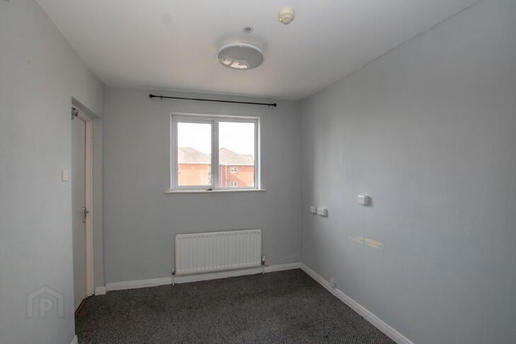 Second Floor, 39 Church Road 9 of 10