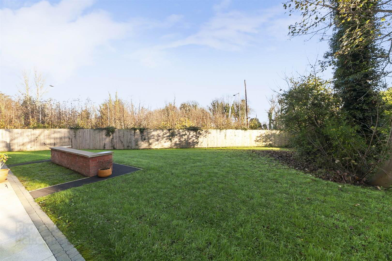 36 Loughshore Manor 15 of 16