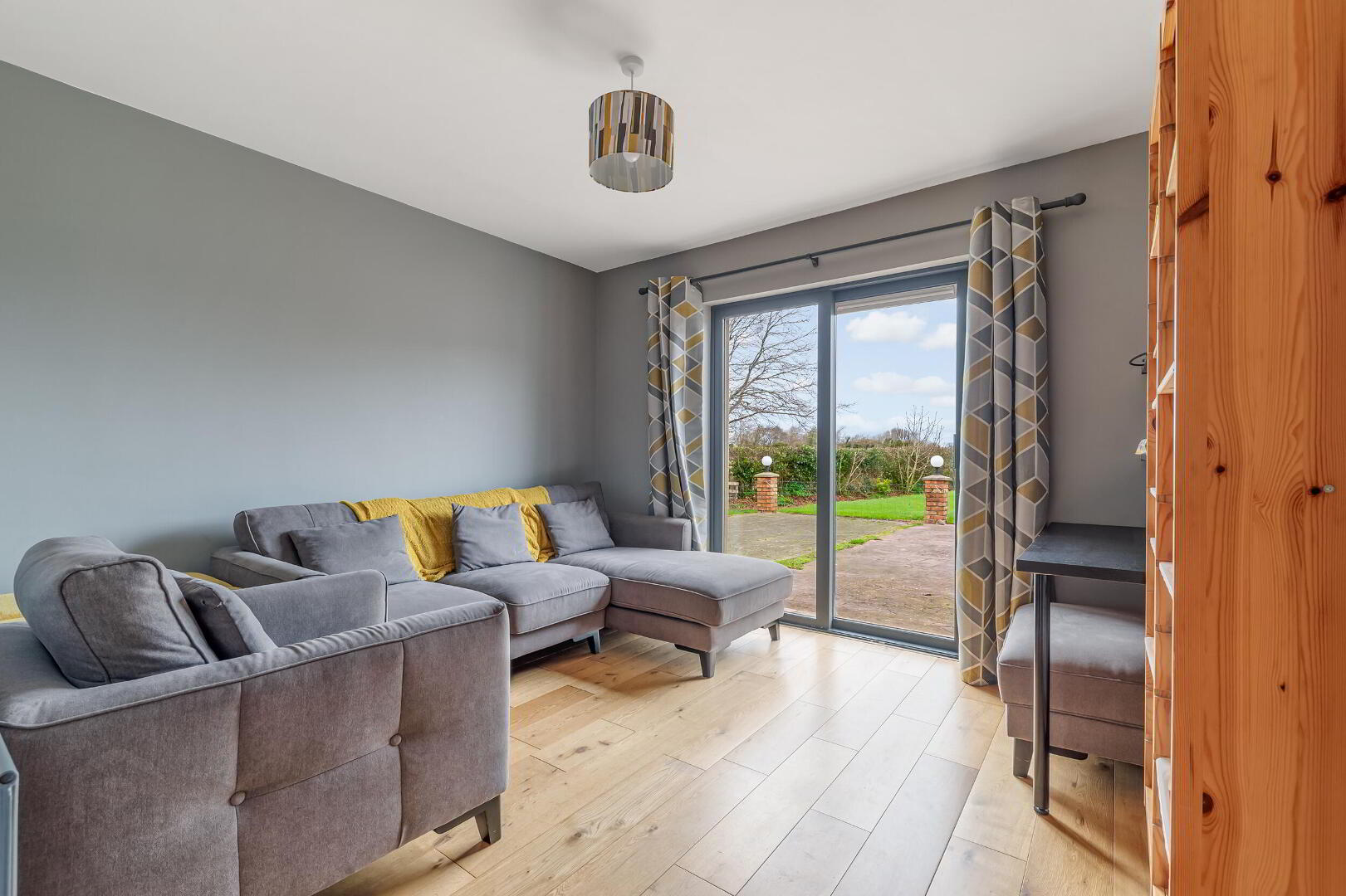 17b Victoria Road 12 of 49