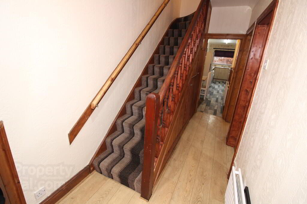 54 Linden Gardens 11 of 22