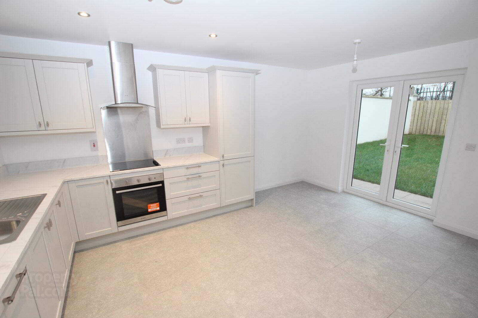 15 Park Mews 4 of 13