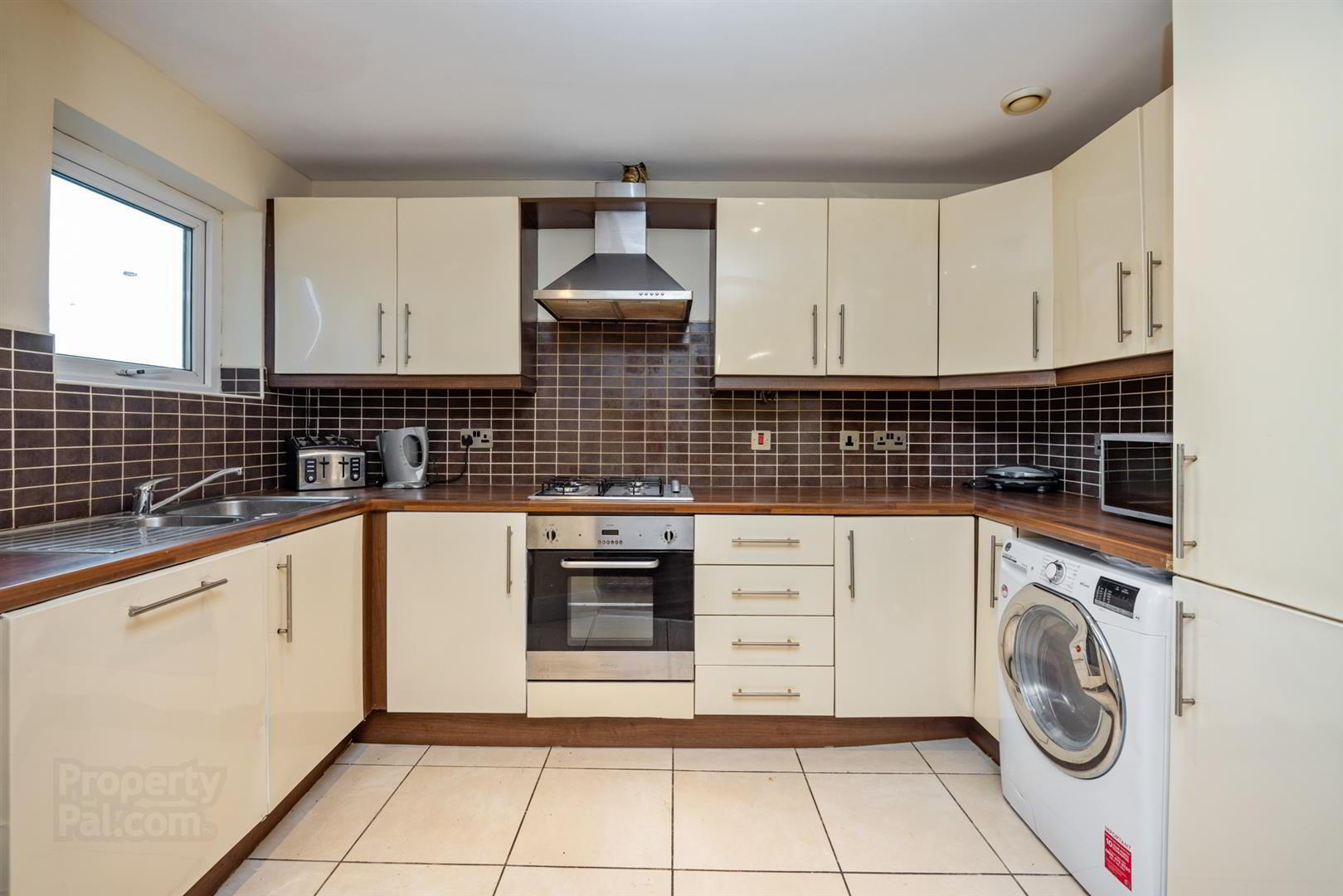 Apt 7 Woodlands Manor, 59 Stockmans Way 10 of 24