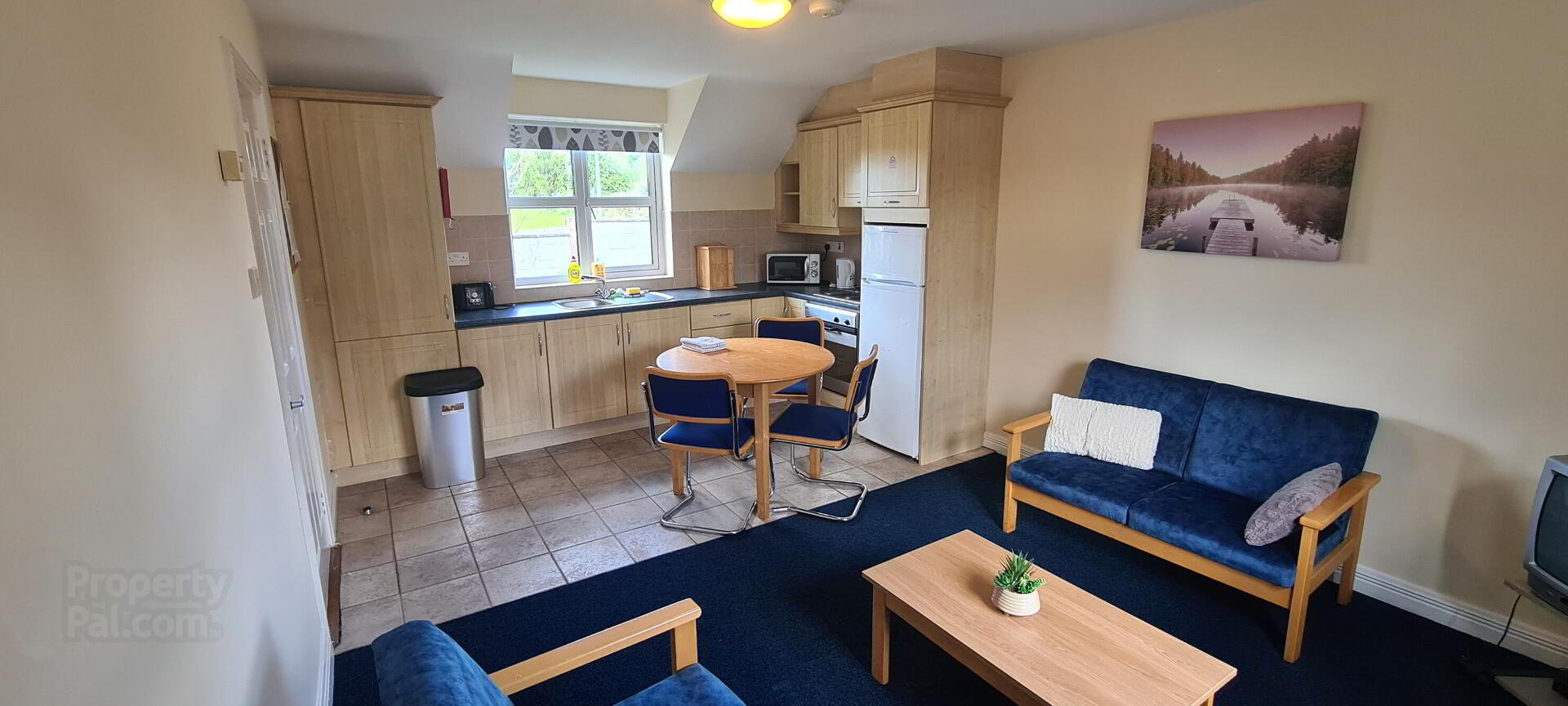 27b Yeats Village 5 of 6