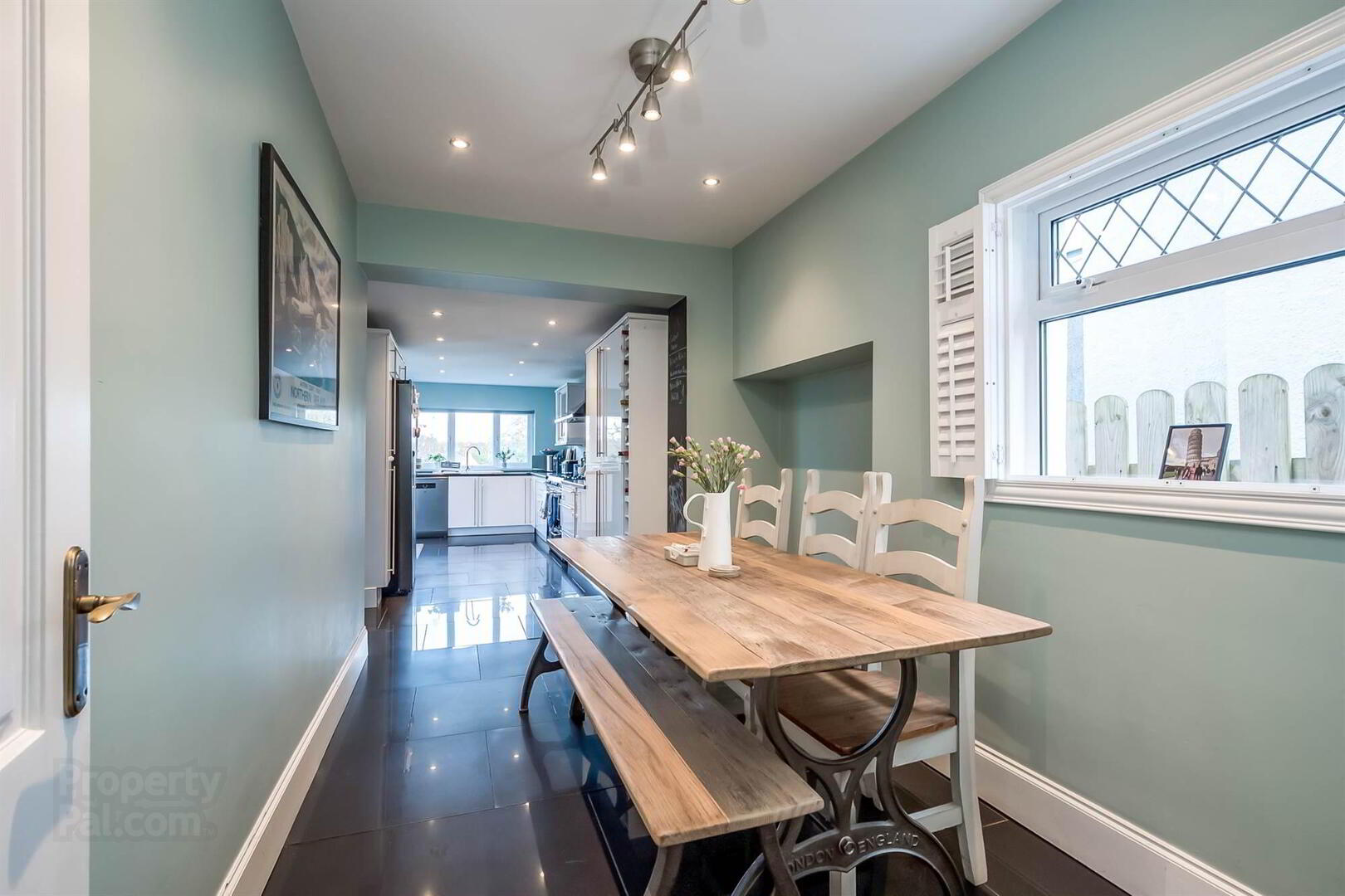 10 Kingsway Avenue 17 of 32
