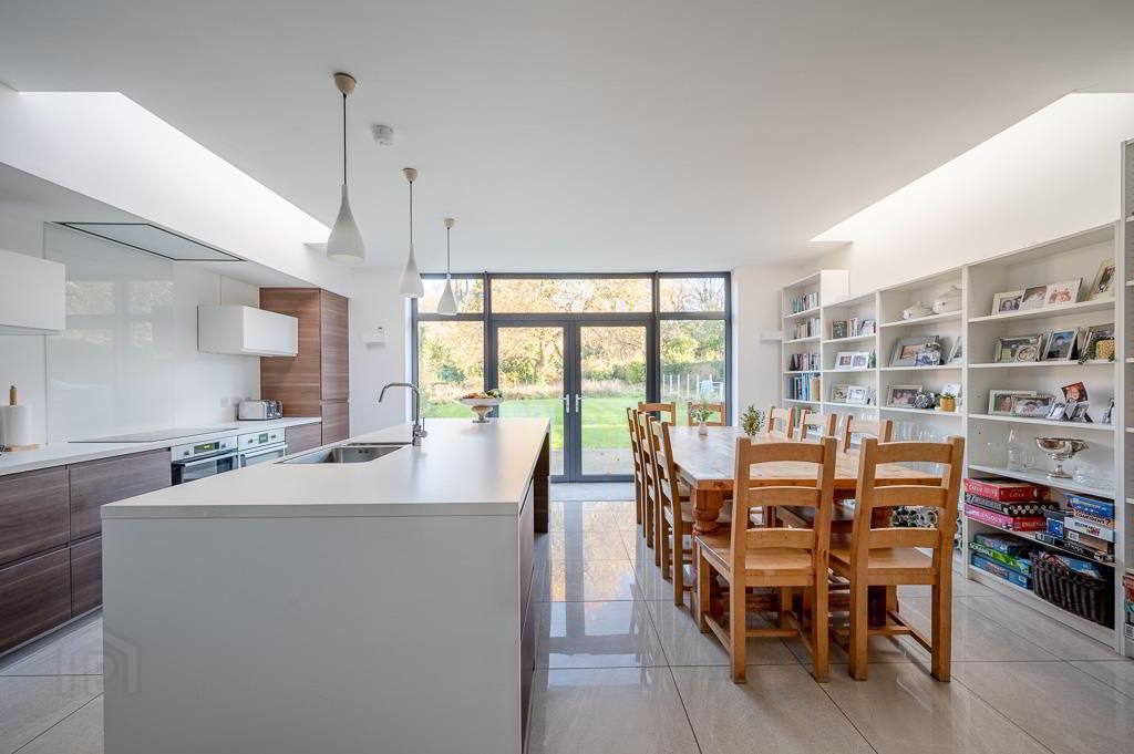 8 Croft Road 10 of 46