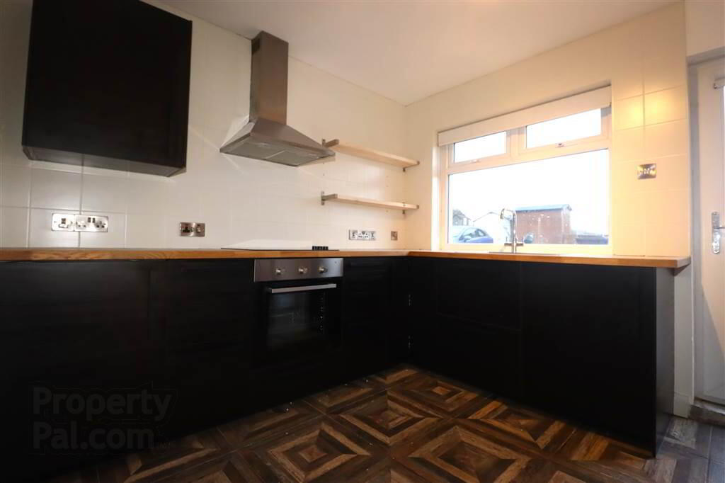 4 Hilden View 7 of 23