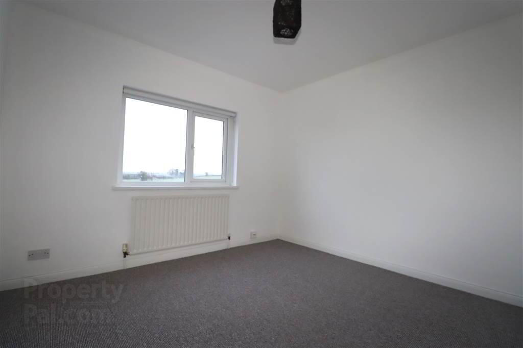 4 Hilden View 13 of 23