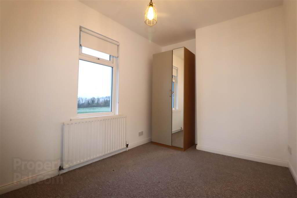 4 Hilden View 15 of 23