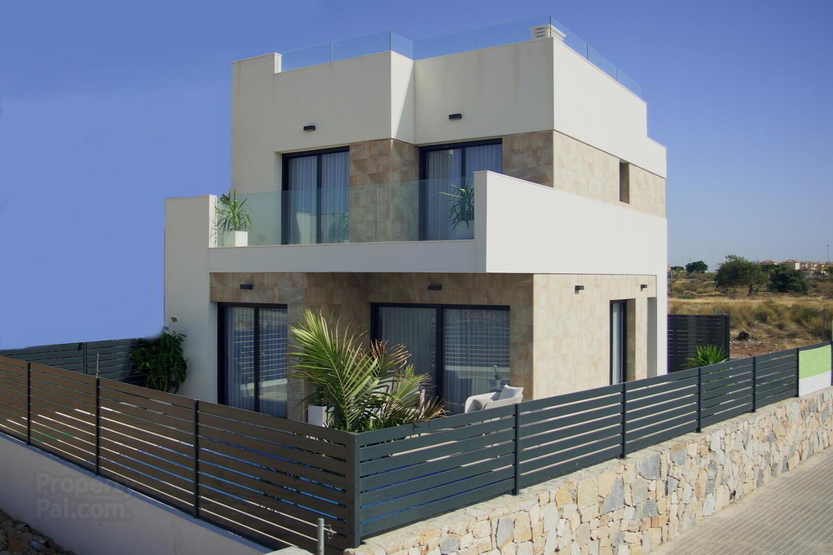 La Herrada 1 of 22