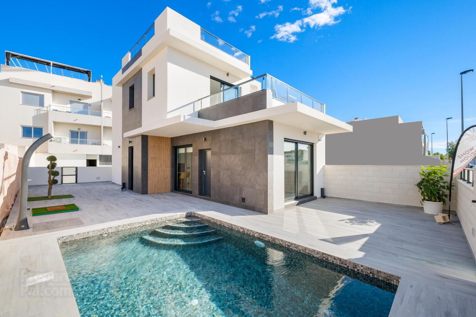 Villas 1 of 49