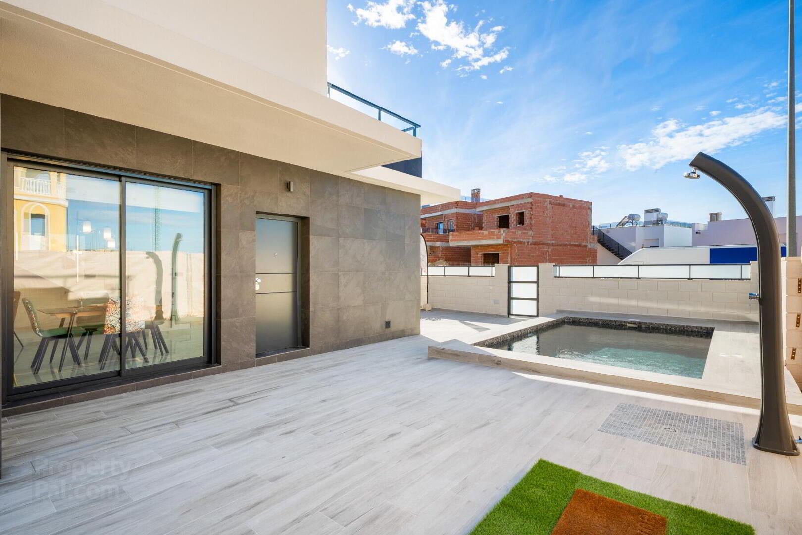 Villas 2 of 49