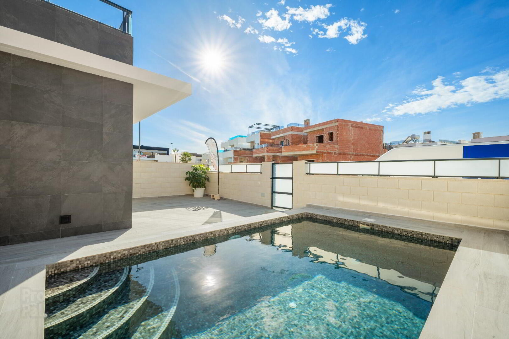 Villas 5 of 49