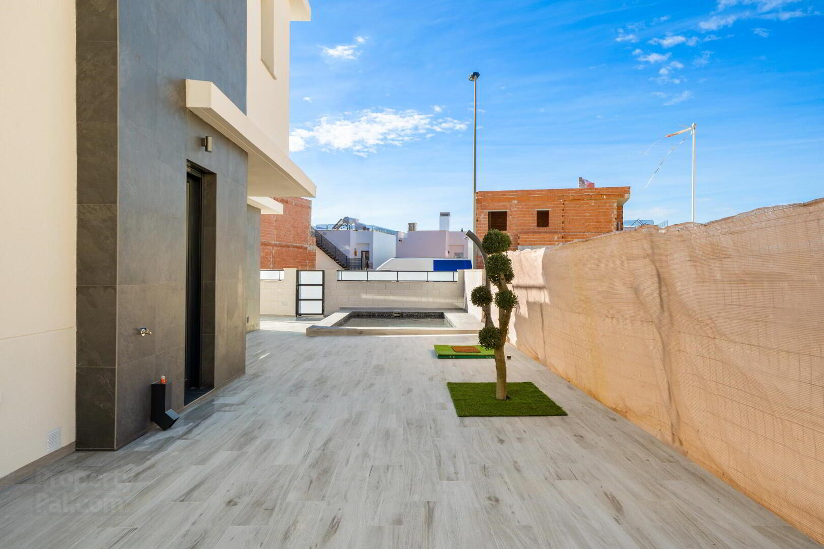 Villas 7 of 49