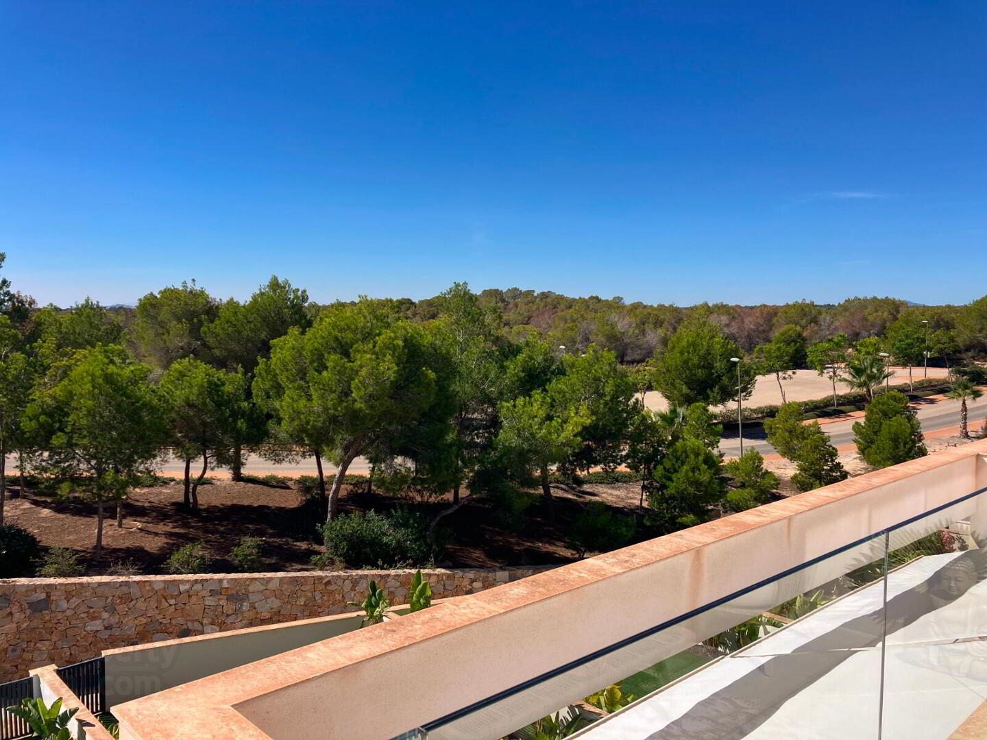 Las Colinas 29 of 32