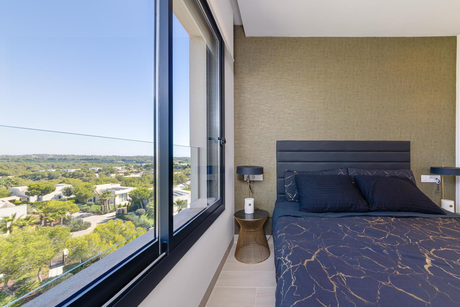 Las Colinas 22 of 23