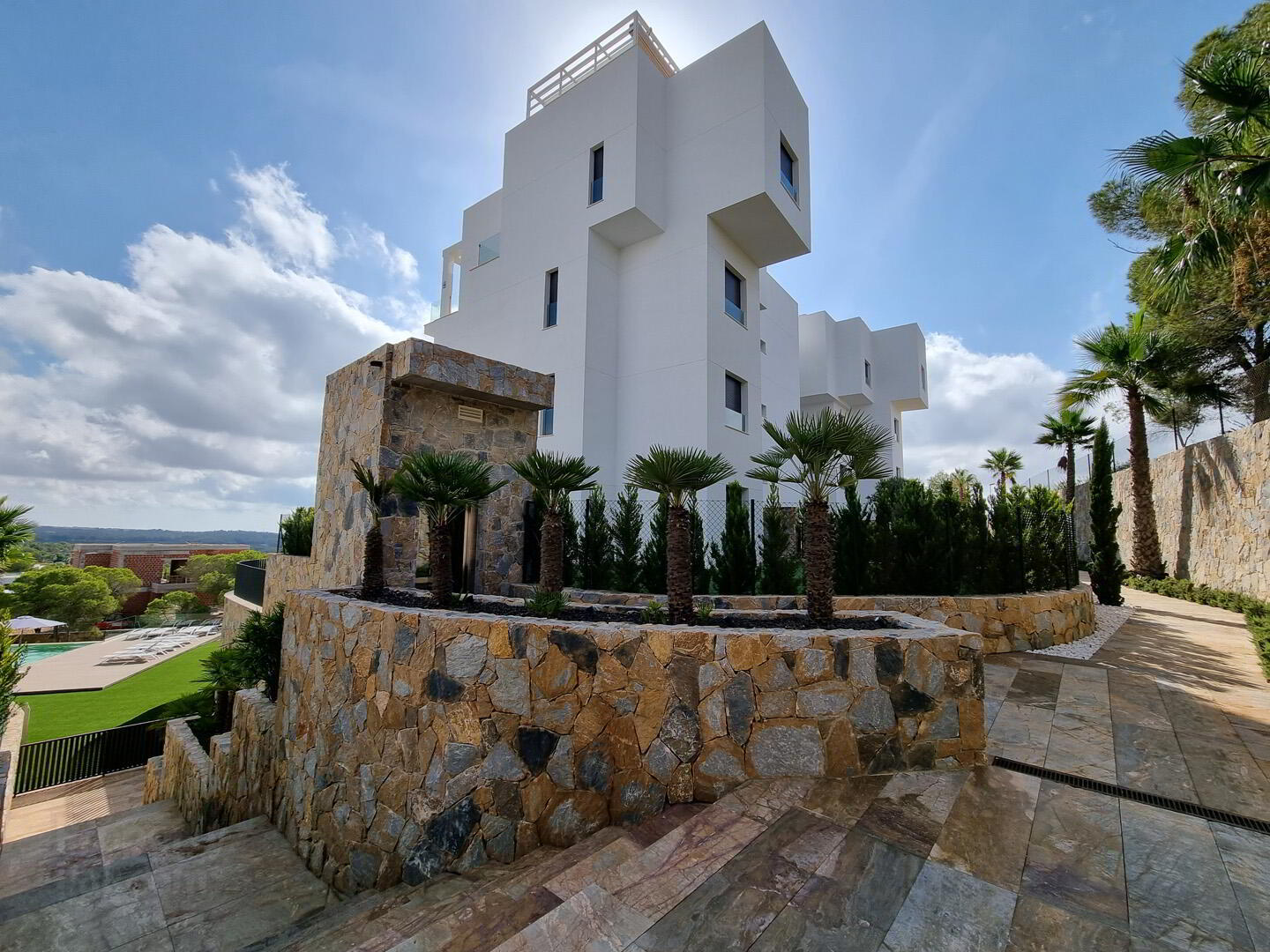 Las Colinas 7 of 27