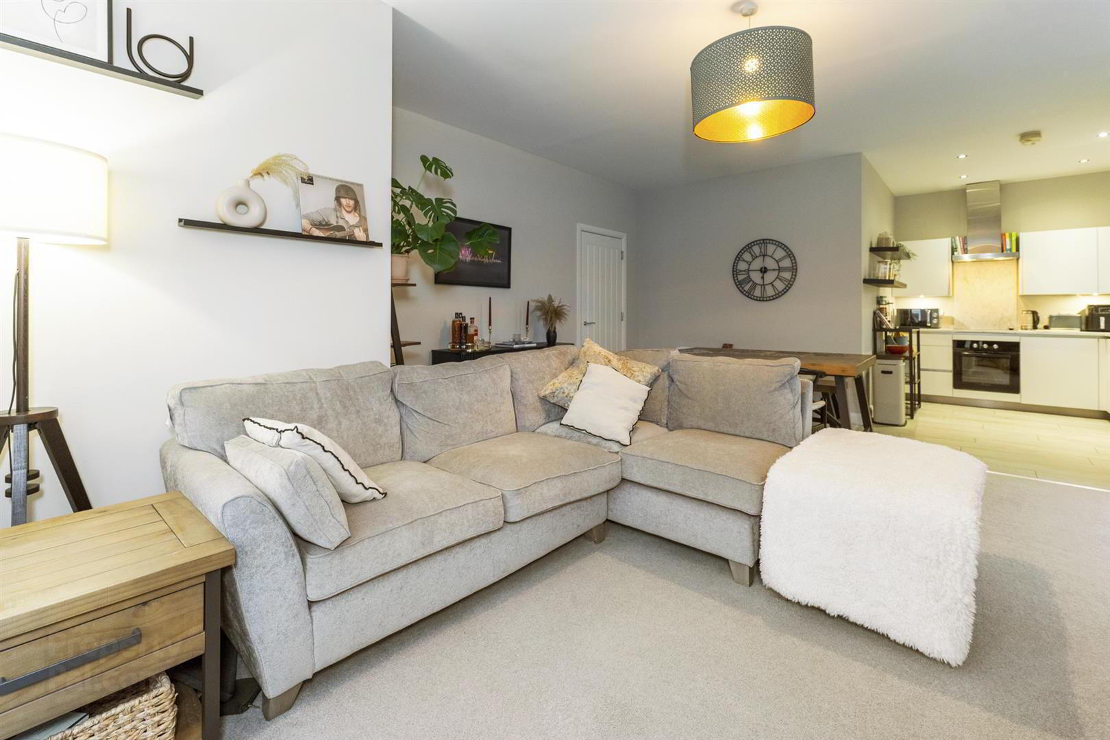 Apt 5 Beech Building, Quarter Wood, 123 Old Dundonald Road 6 of 21