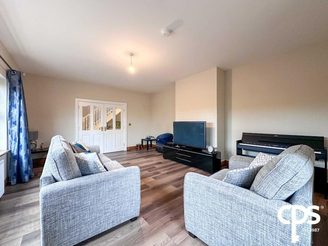 1 Stonebridge Mews 9 of 32