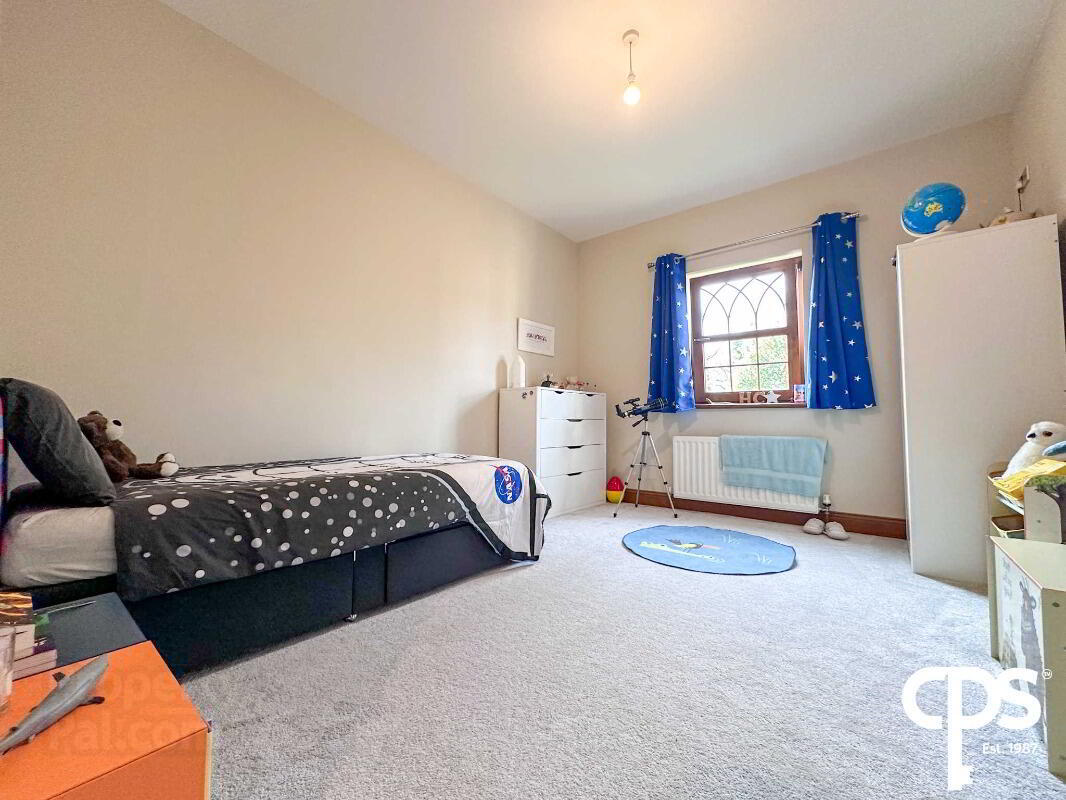 1 Stonebridge Mews 20 of 32