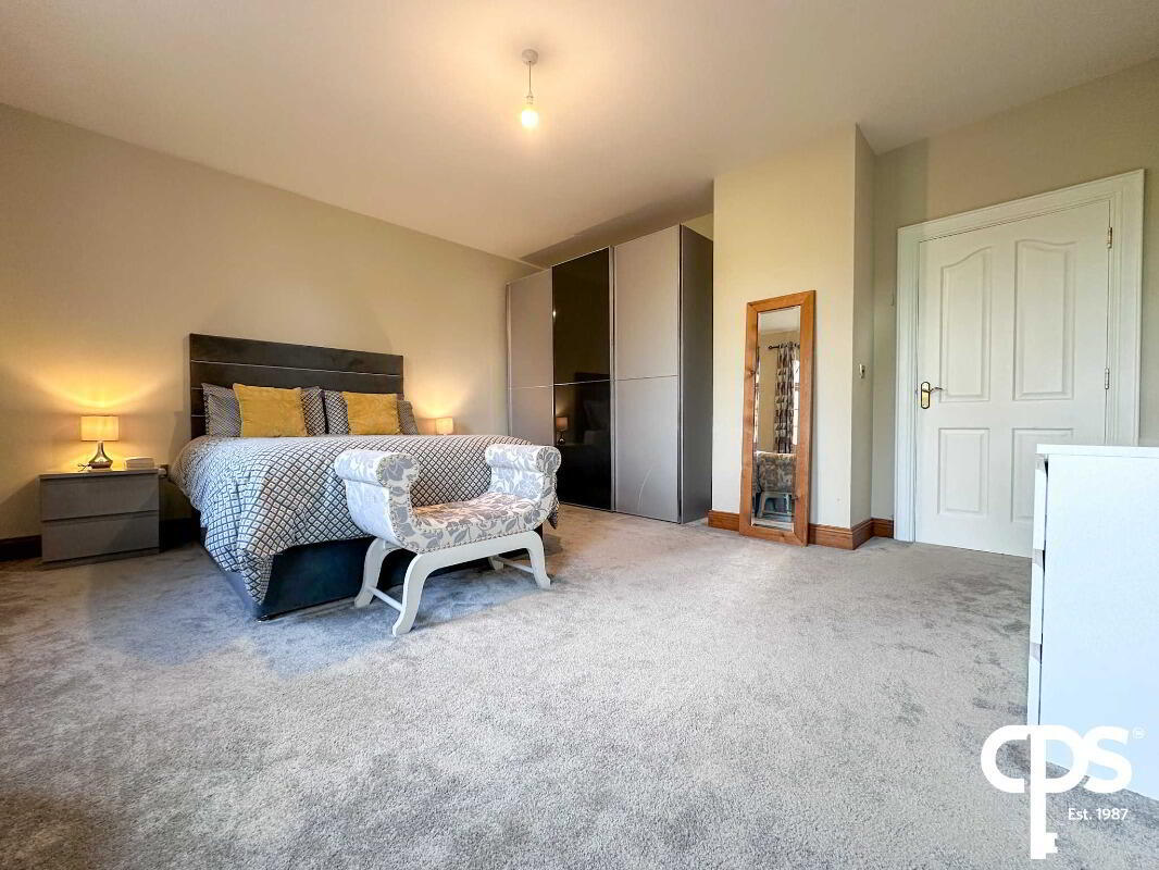 1 Stonebridge Mews 22 of 32
