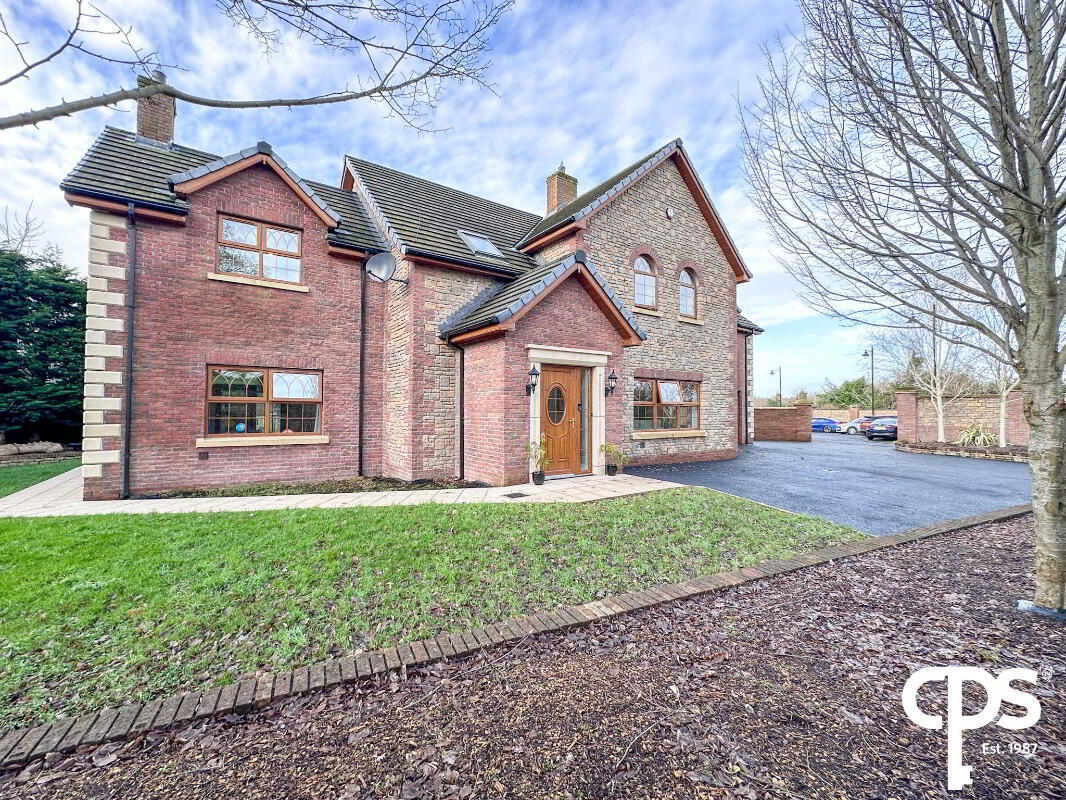1 Stonebridge Mews 3 of 32