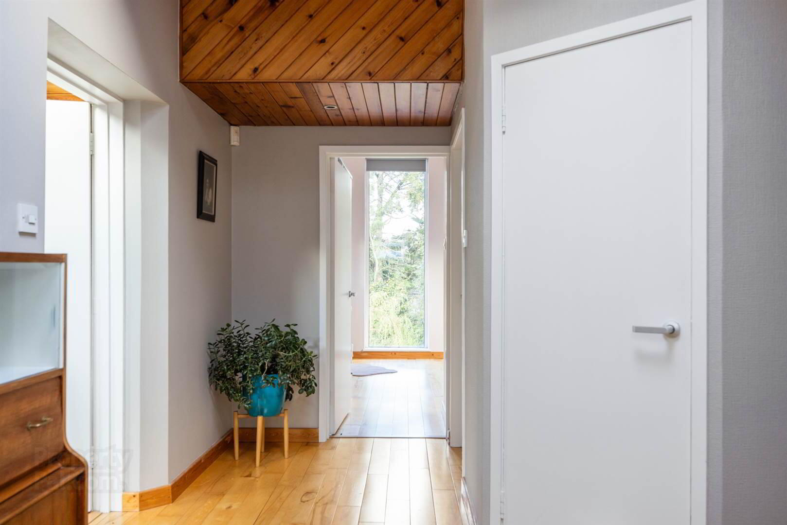 21 Glen Road 17 of 25