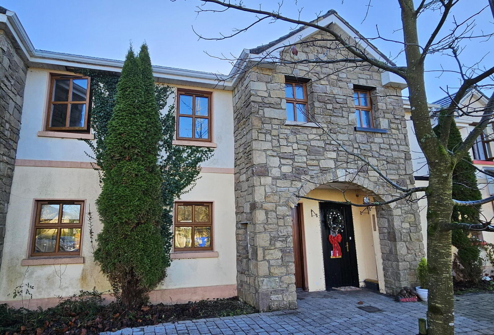 22 Clonguish Court