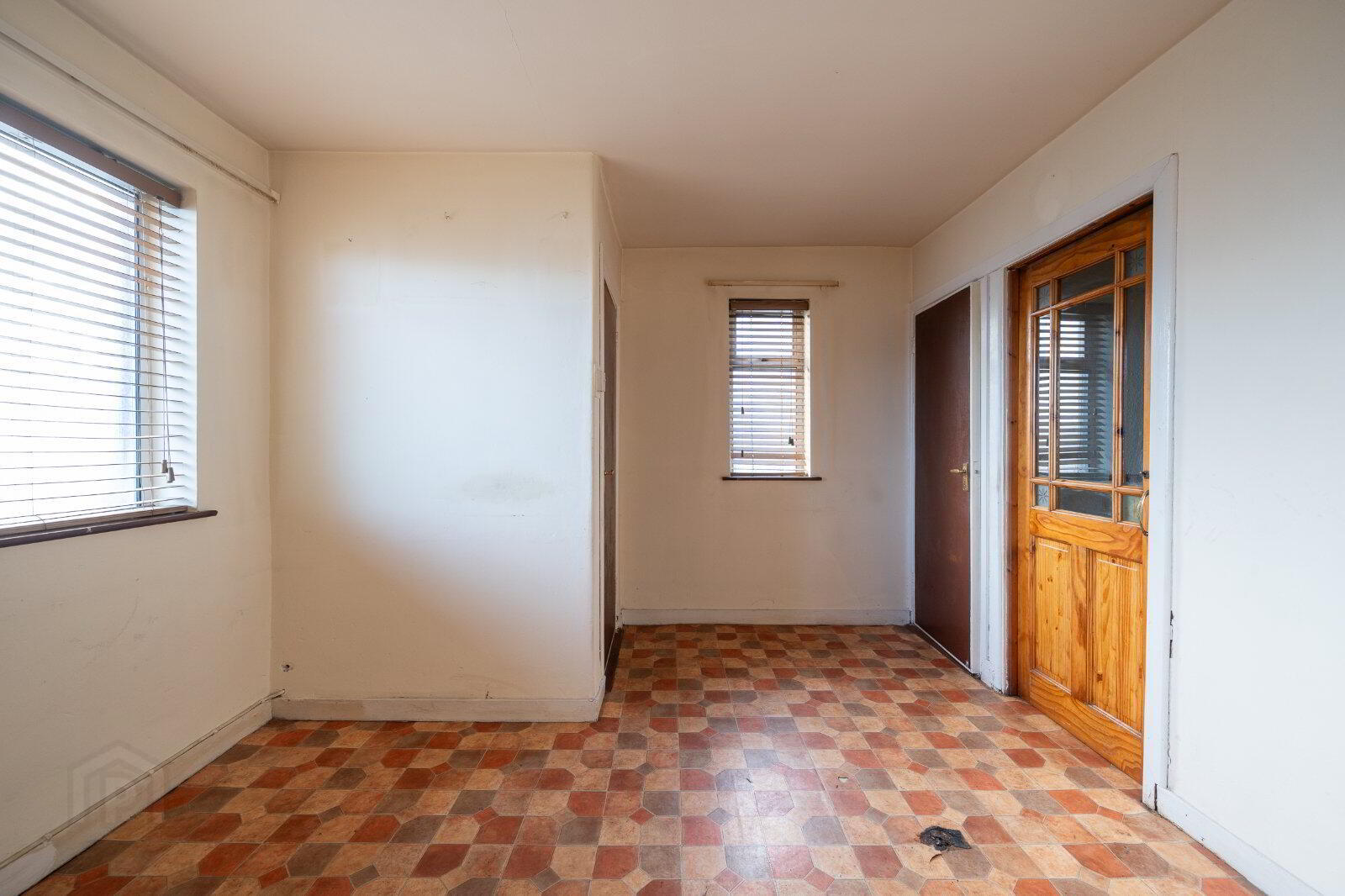 4 Clontarf Road 3 of 14