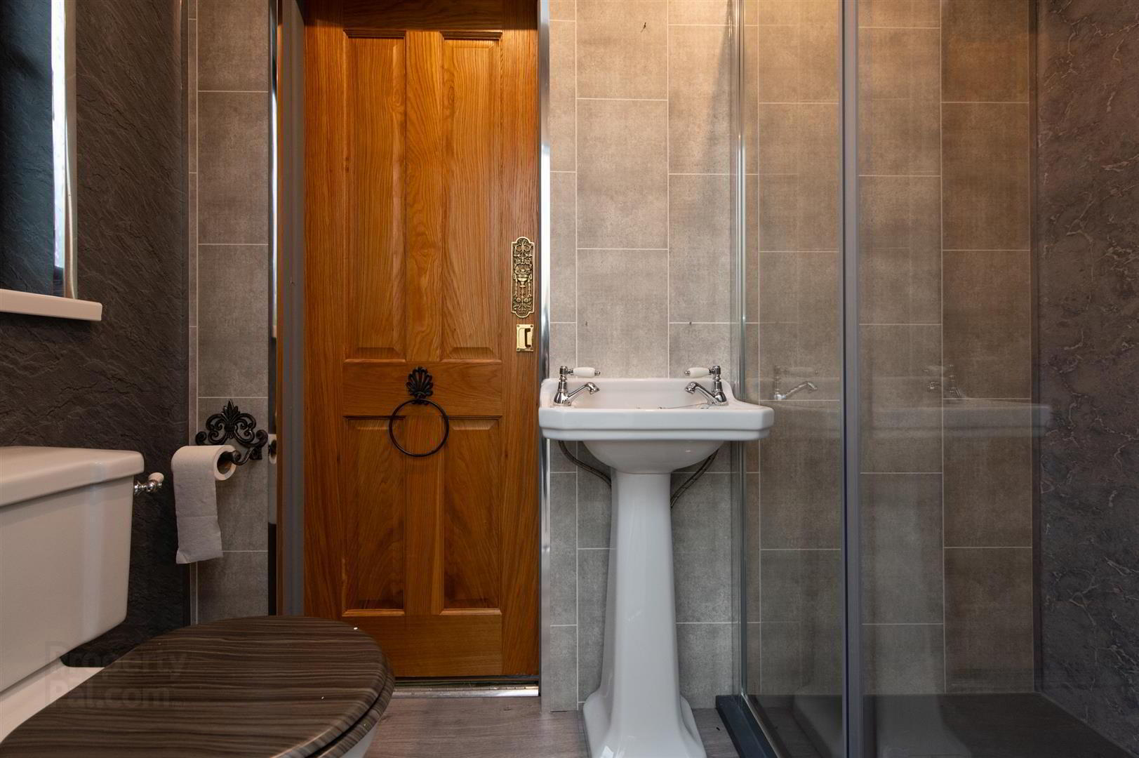 32 Mourne Grange 14 of 24