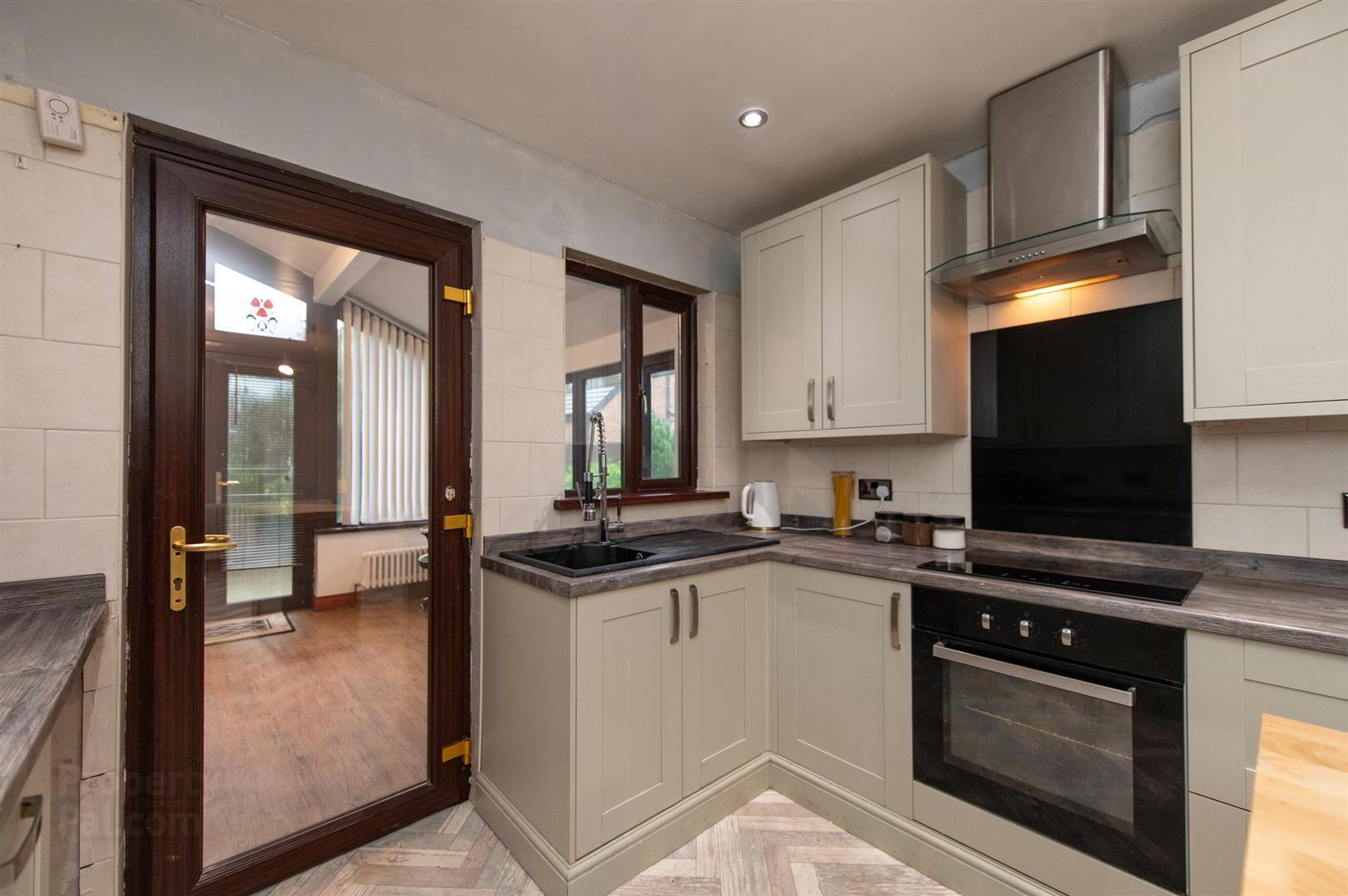 32 Mourne Grange 9 of 24