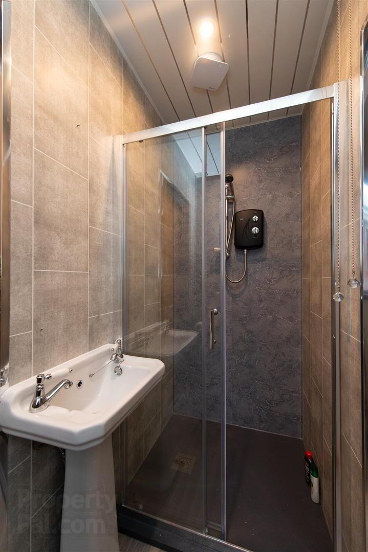 32 Mourne Grange 17 of 24