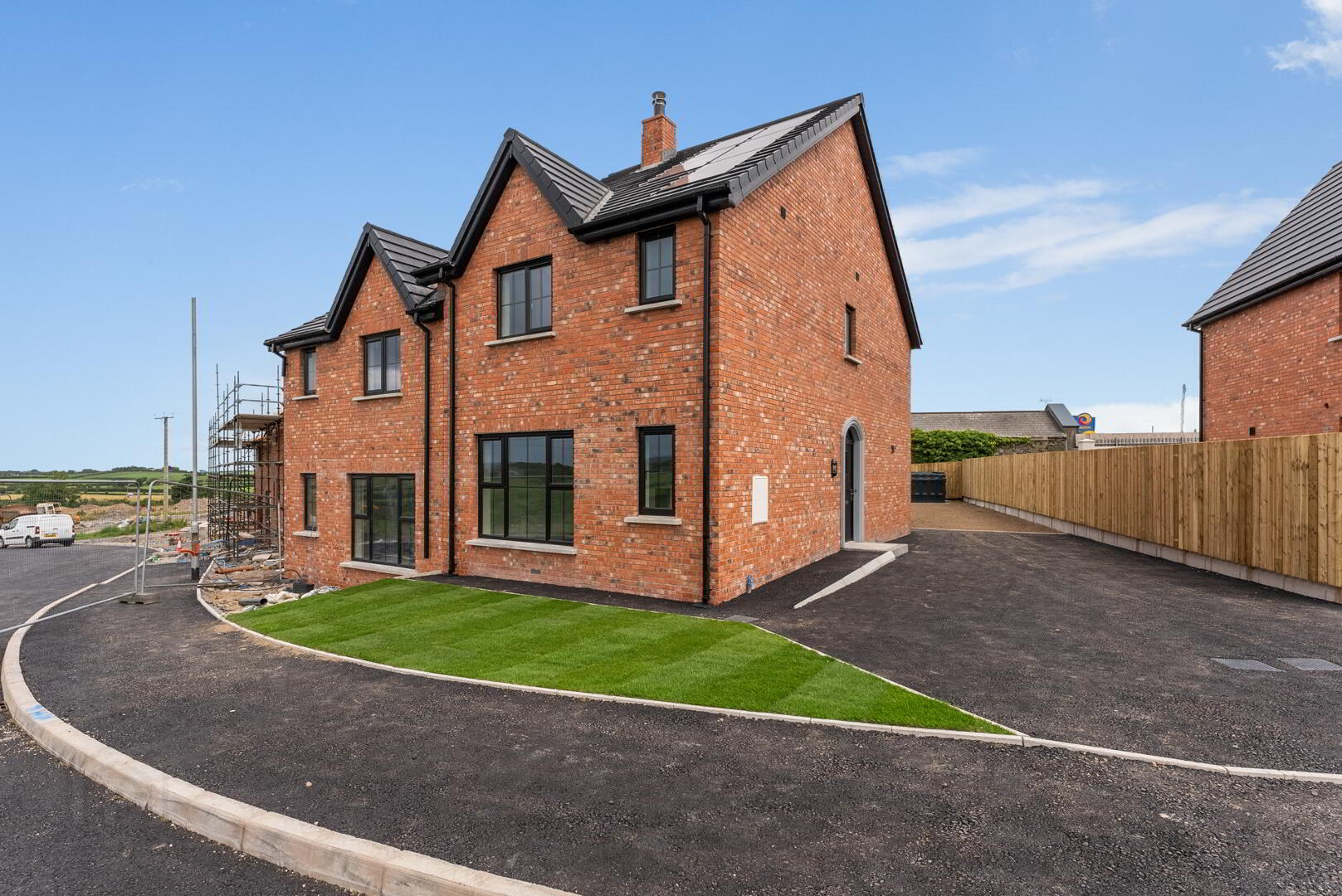 property description image