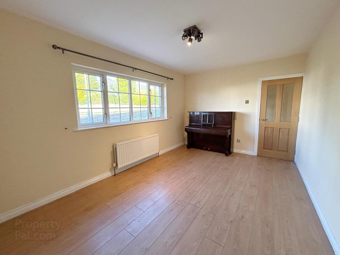 23 Knockgreenan Avenue 9 of 16