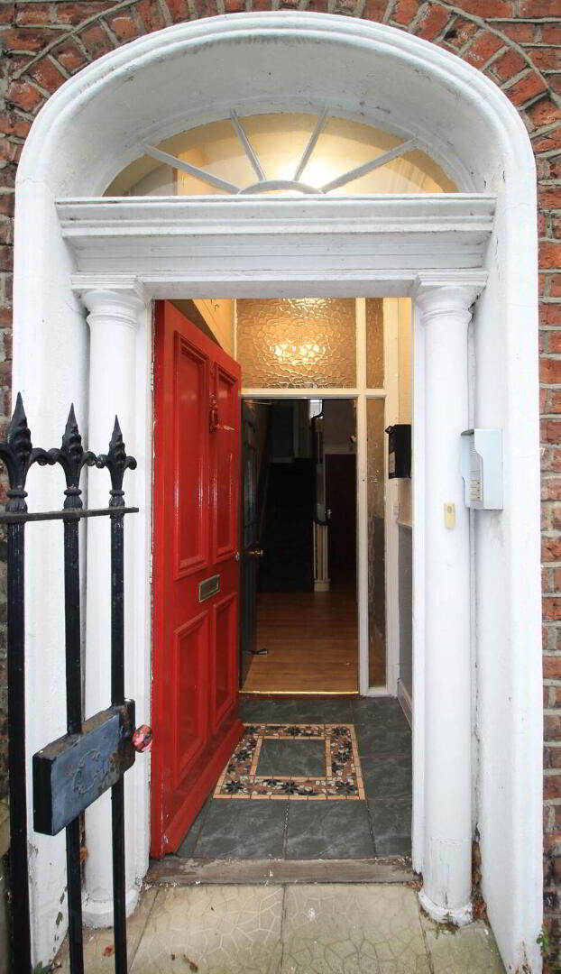 14 Clarendon Street 2 of 39