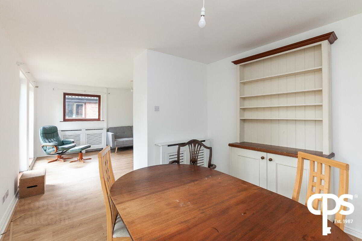 Flat 4 Fir Grove, 82a Marlborough Park North 7 of 17